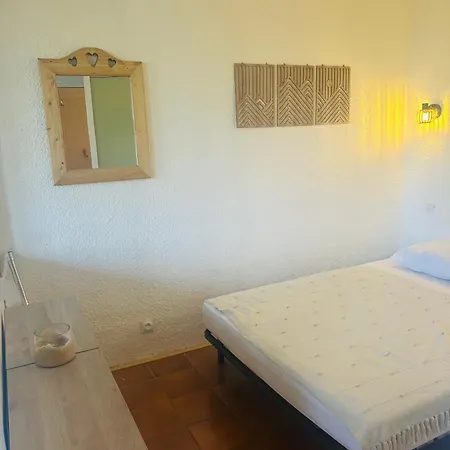 Cosy Avec Vue Montagne, Balcon & Parking Gratuit Διαμέρισμα