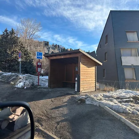 Cosy Avec Vue Montagne, Balcon & Parking Gratuit Lägenhet *