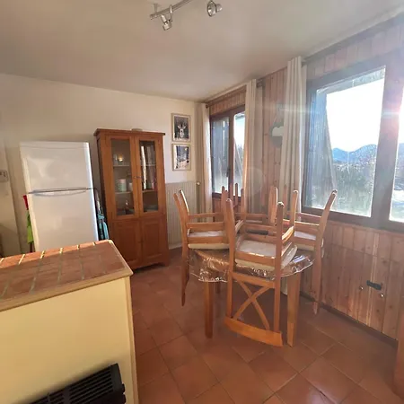 Cosy Avec Vue Montagne, Balcon & Parking Gratuit *