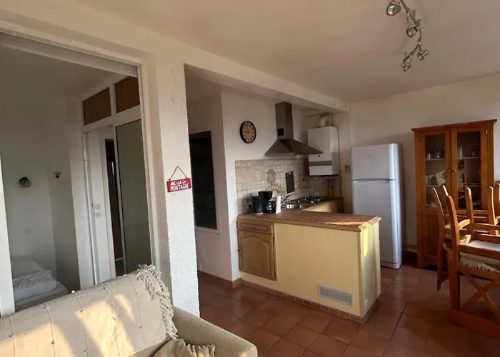 Daire Cosy Avec Vue Montagne, Balcon & Parking Gratuit *