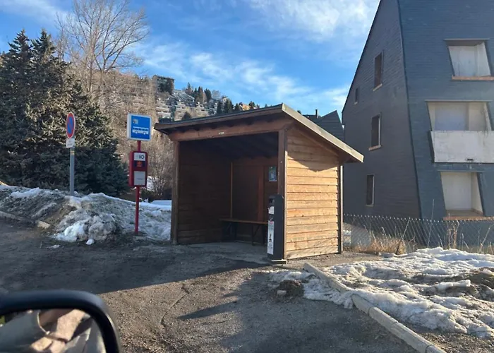 Cosy Avec Vue Montagne, Balcon & Parking Gratuit Apartment *